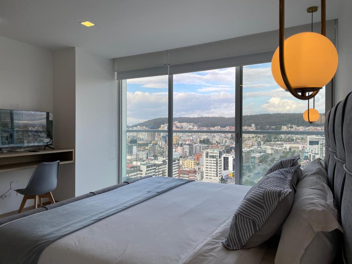 NUEVA Suite-Piso 21 Vista La Carolina @ONE Quito Exterior foto